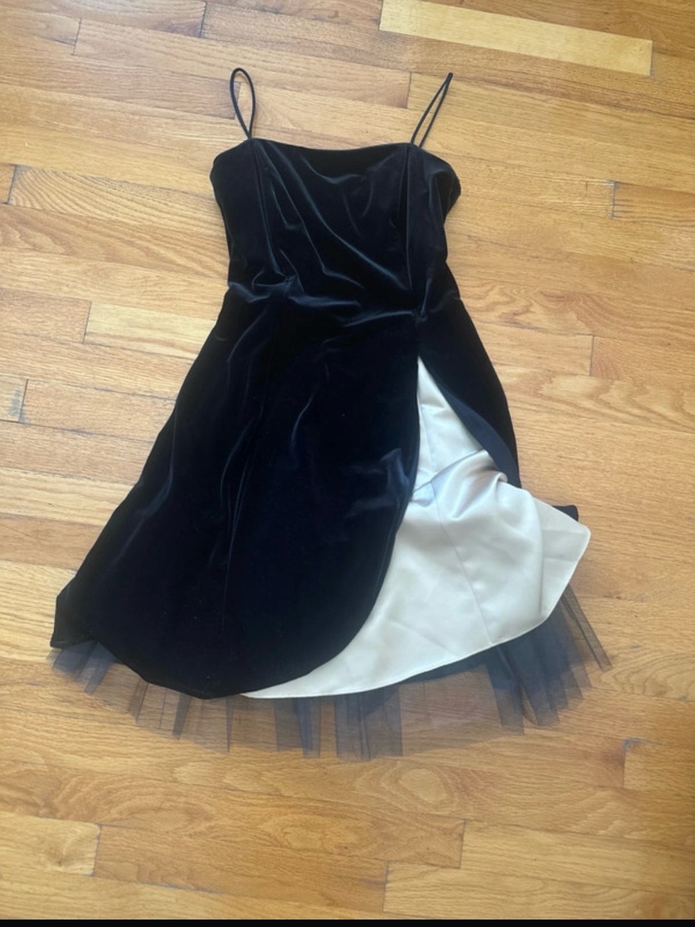 Black Velvet Spaghetti-Strap Mini Dress with Tulle Hem